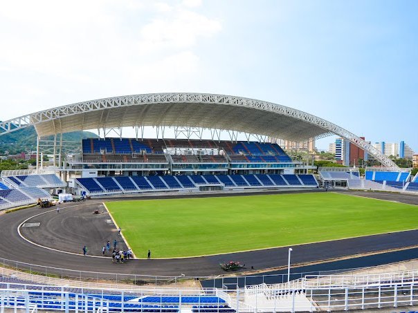 Cobertura Estádio Luiz Ramos concluída
